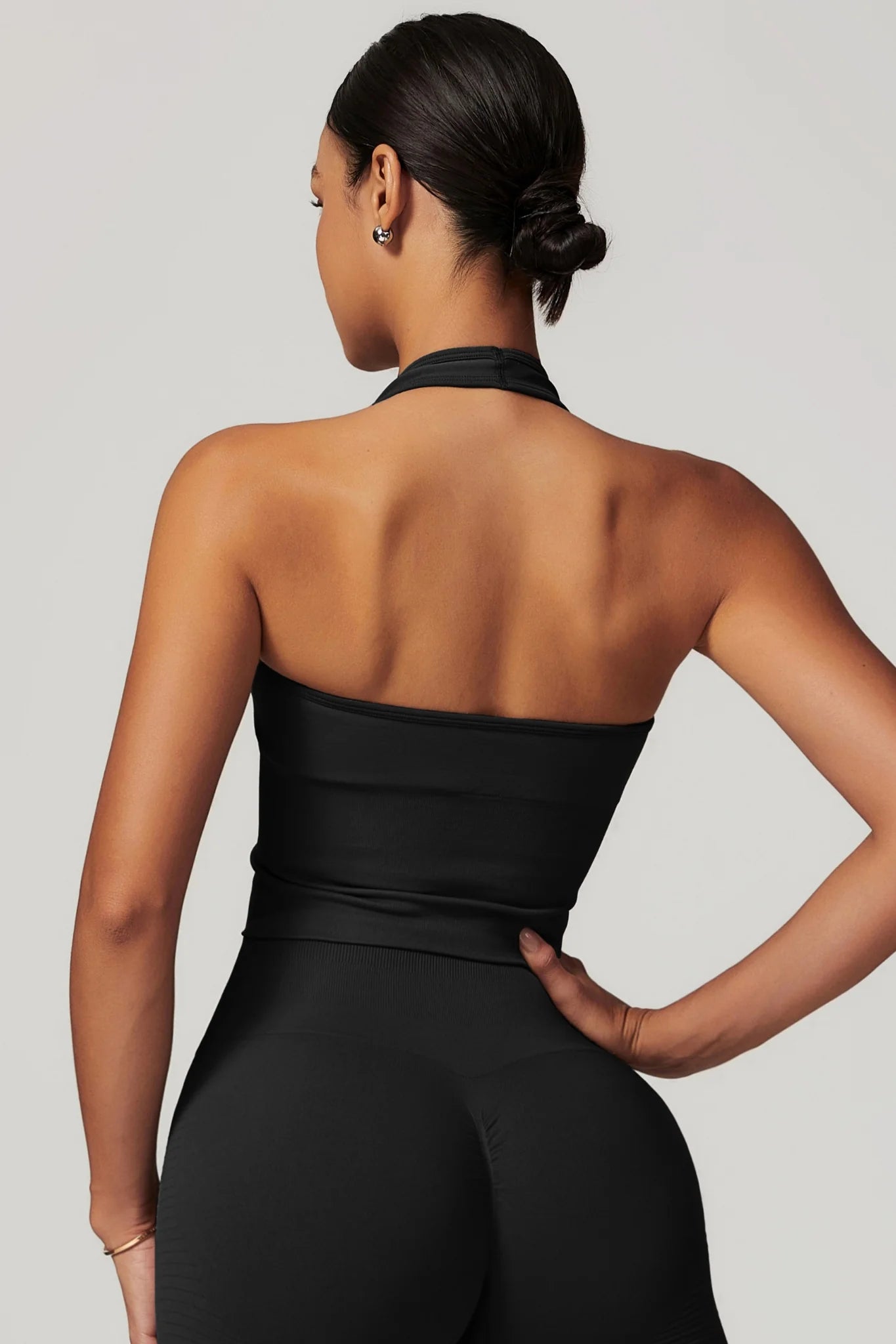 VALENCE Halter Top Onyx