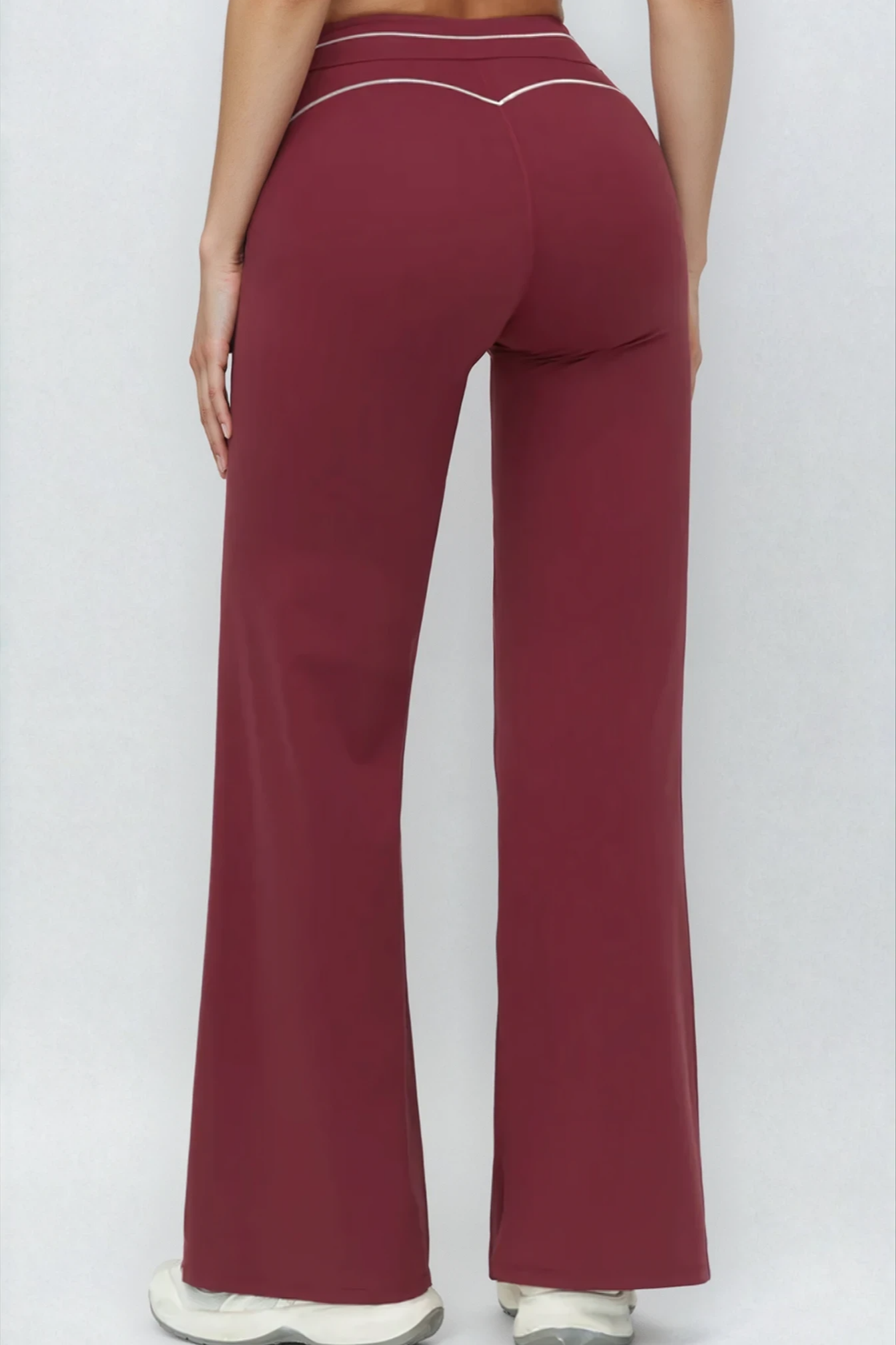 AMARA Straight Leggings Rouge Noir