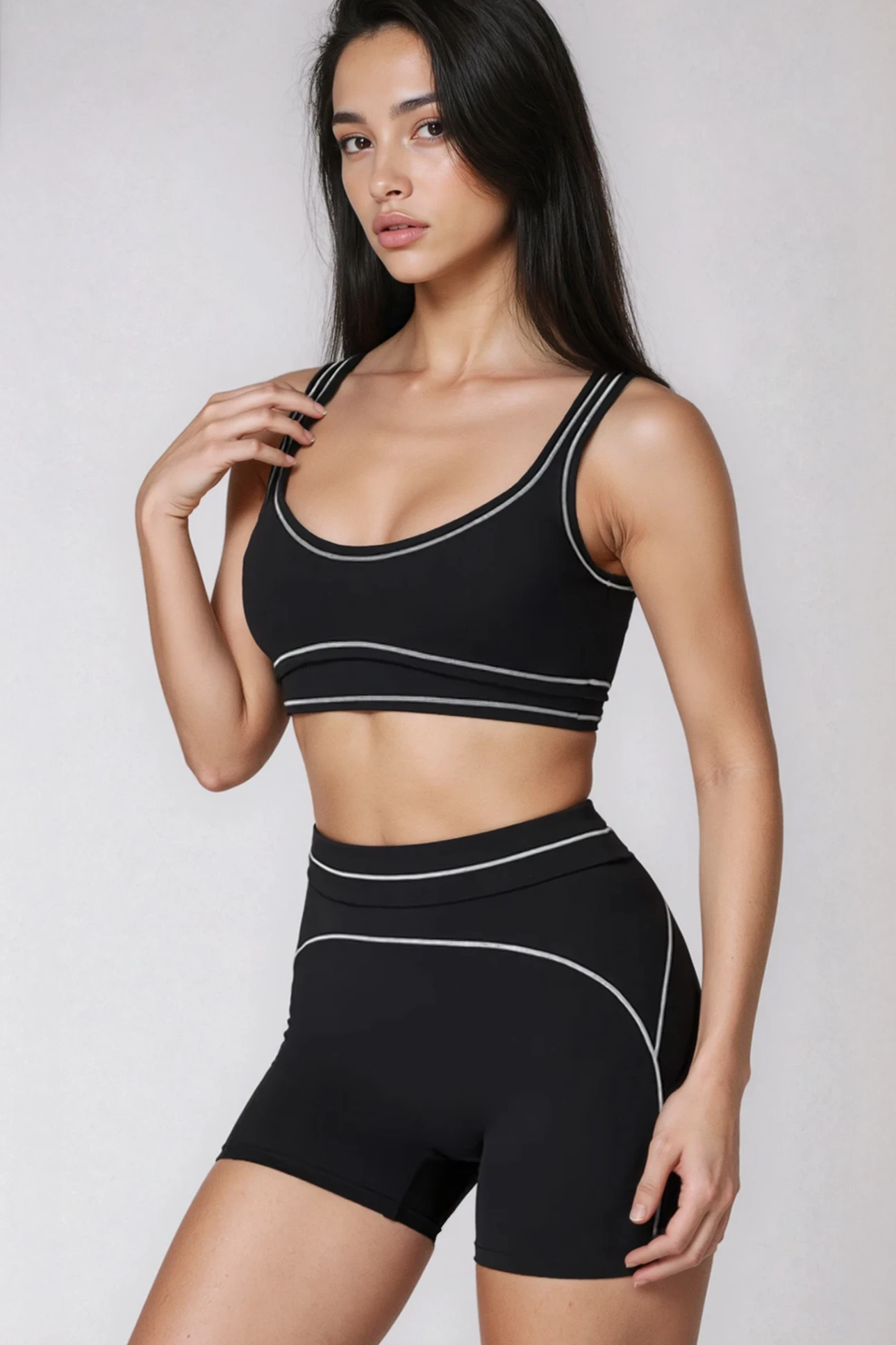 AMARA Shorts Onyx