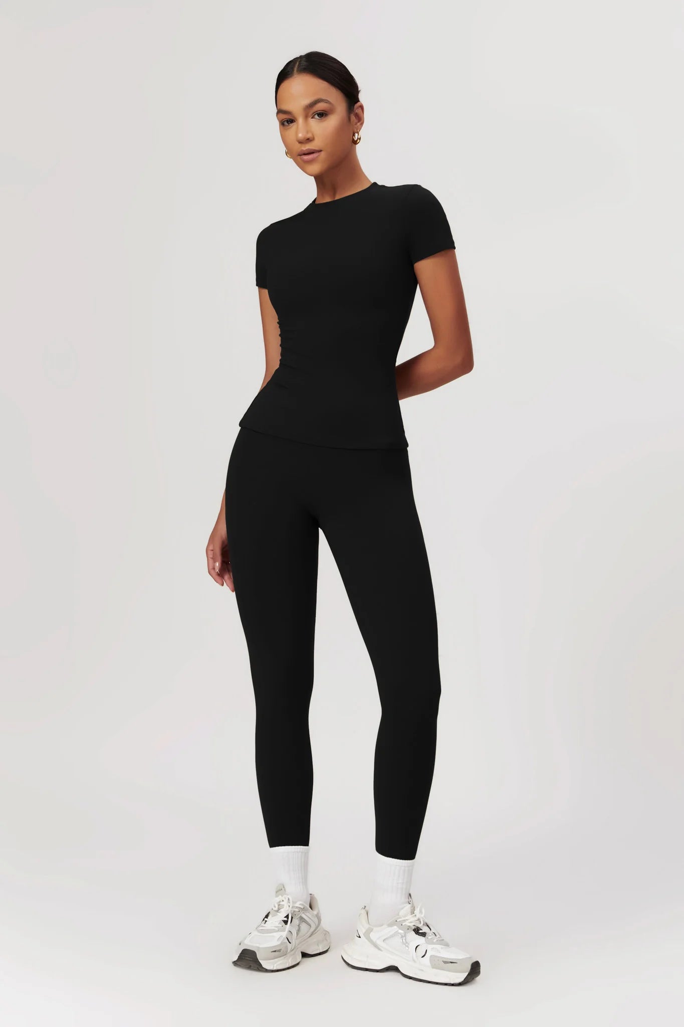 COLLÍN Basic Tee Onyx