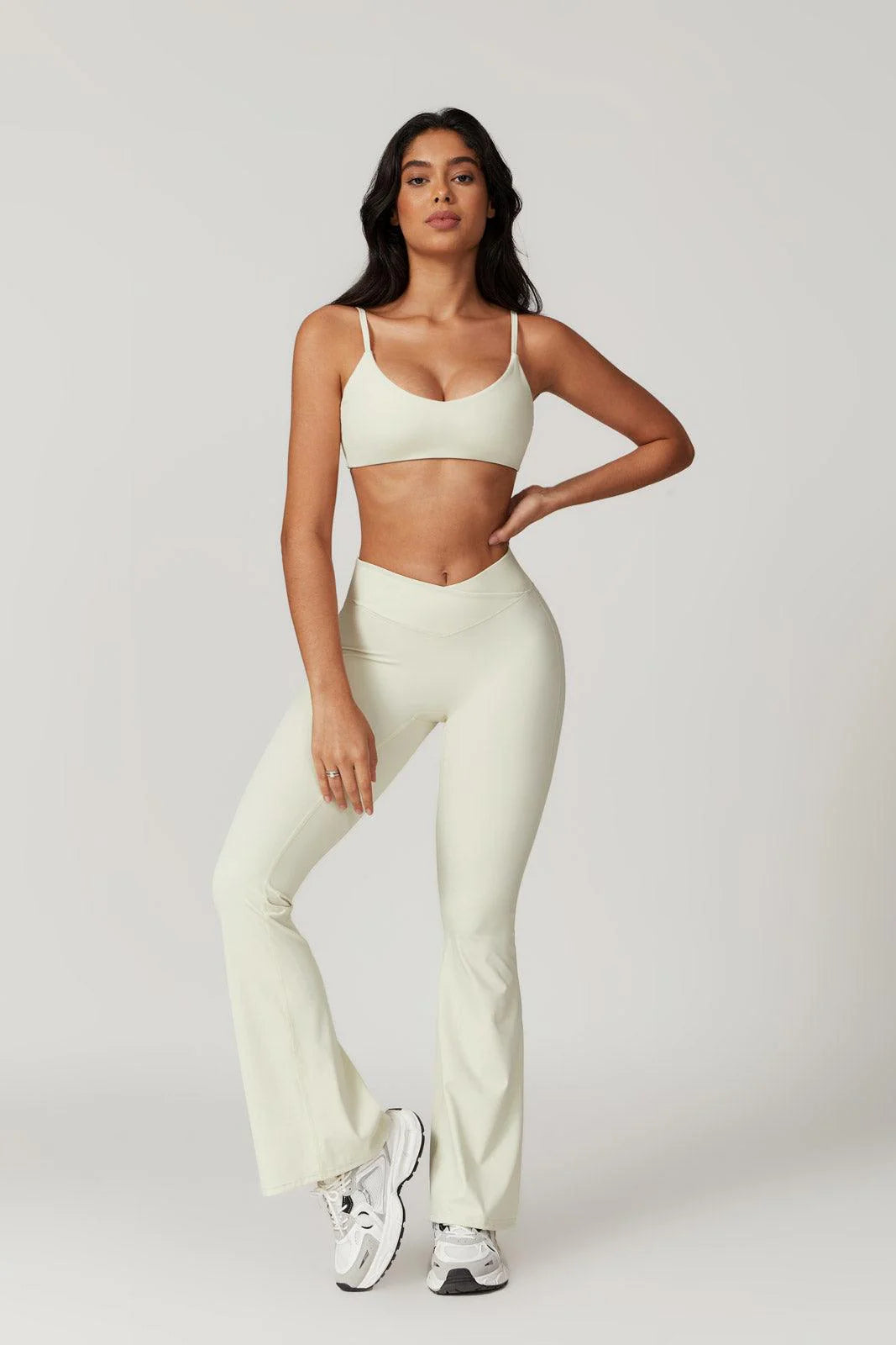 VÉRA Sports Bra Créme Vanilla