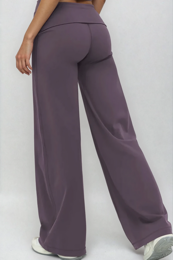 ÉLIA Straight Leg Pants Plum