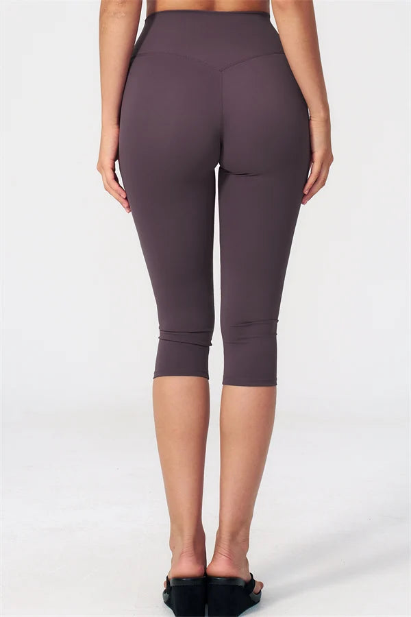 ÉLIA Capri Leggings Plum