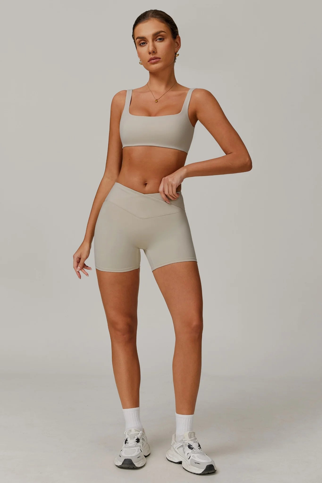 CÉLENE Shorts Linen Dune