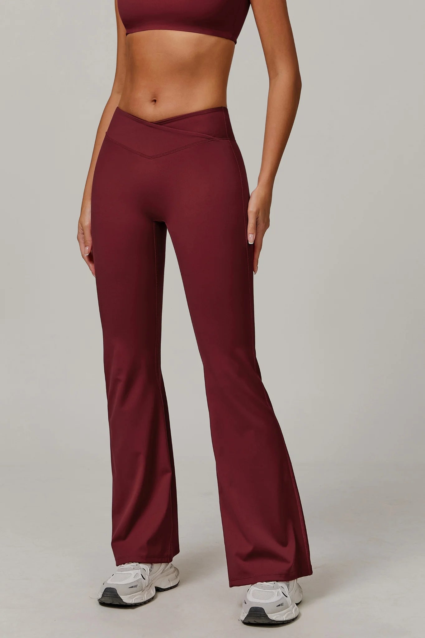 CÉLENE Flare Leggings Rouge Noir